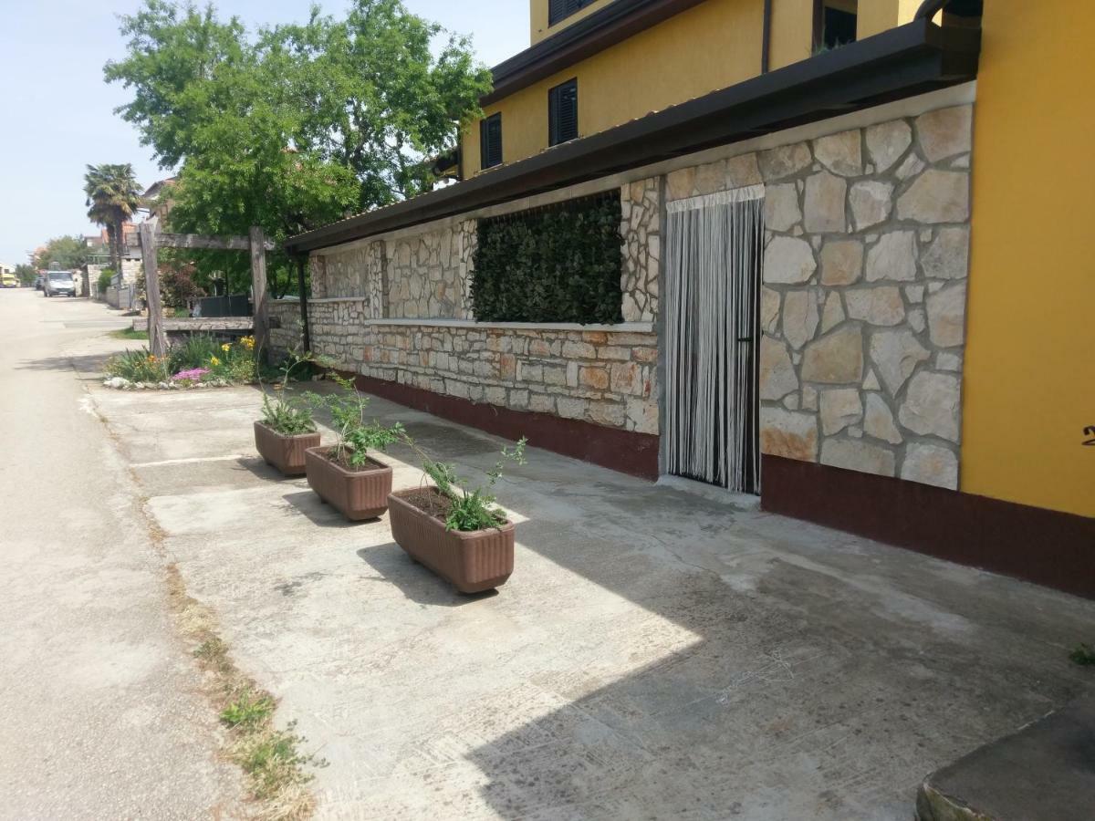 Apartments Ingrid Novigrad Istria エクステリア 写真