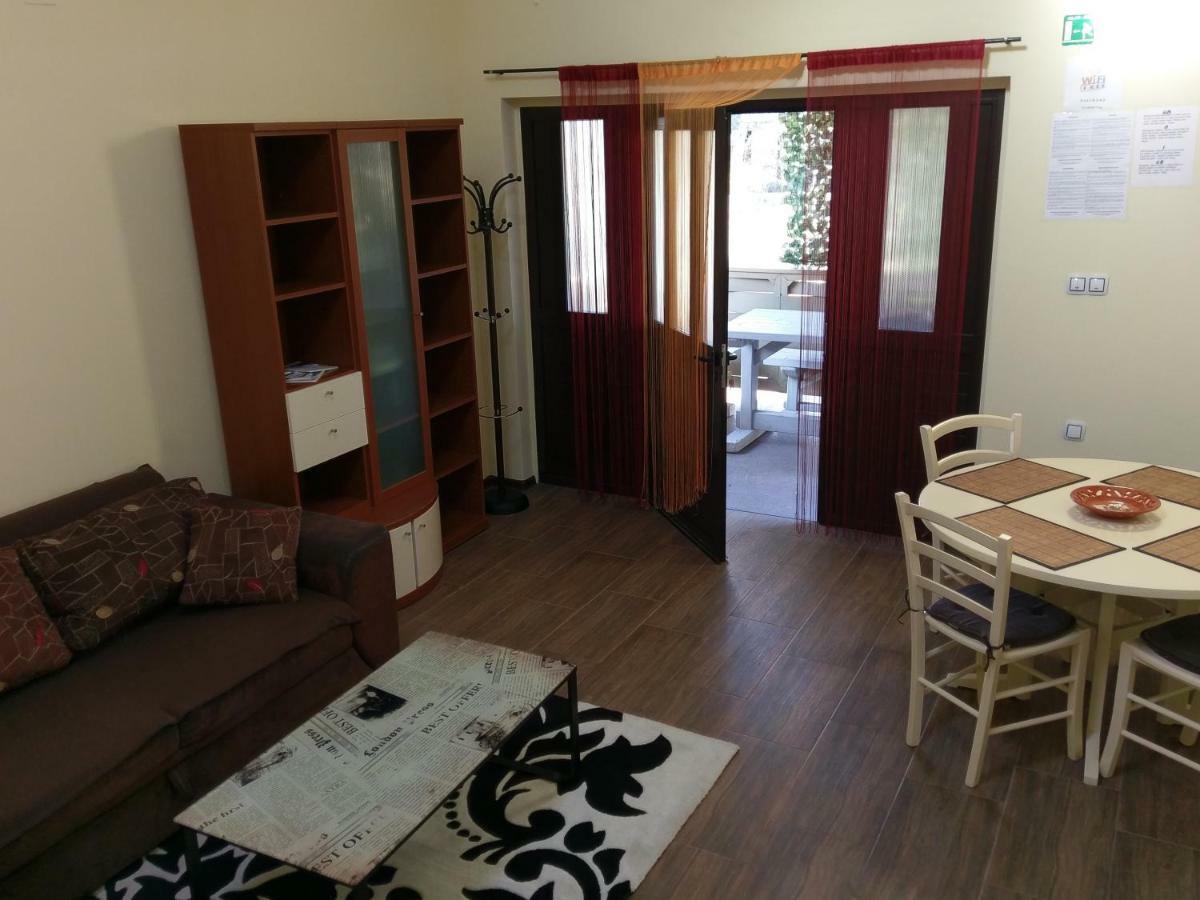 Apartments Ingrid Novigrad Istria エクステリア 写真